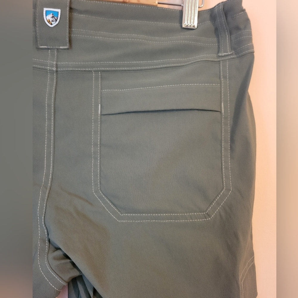 Kuhl Splash Roll-Up Cargo Pants, Olive Green, 32 Waist, Size 12, EUC - Picture 9 of 10